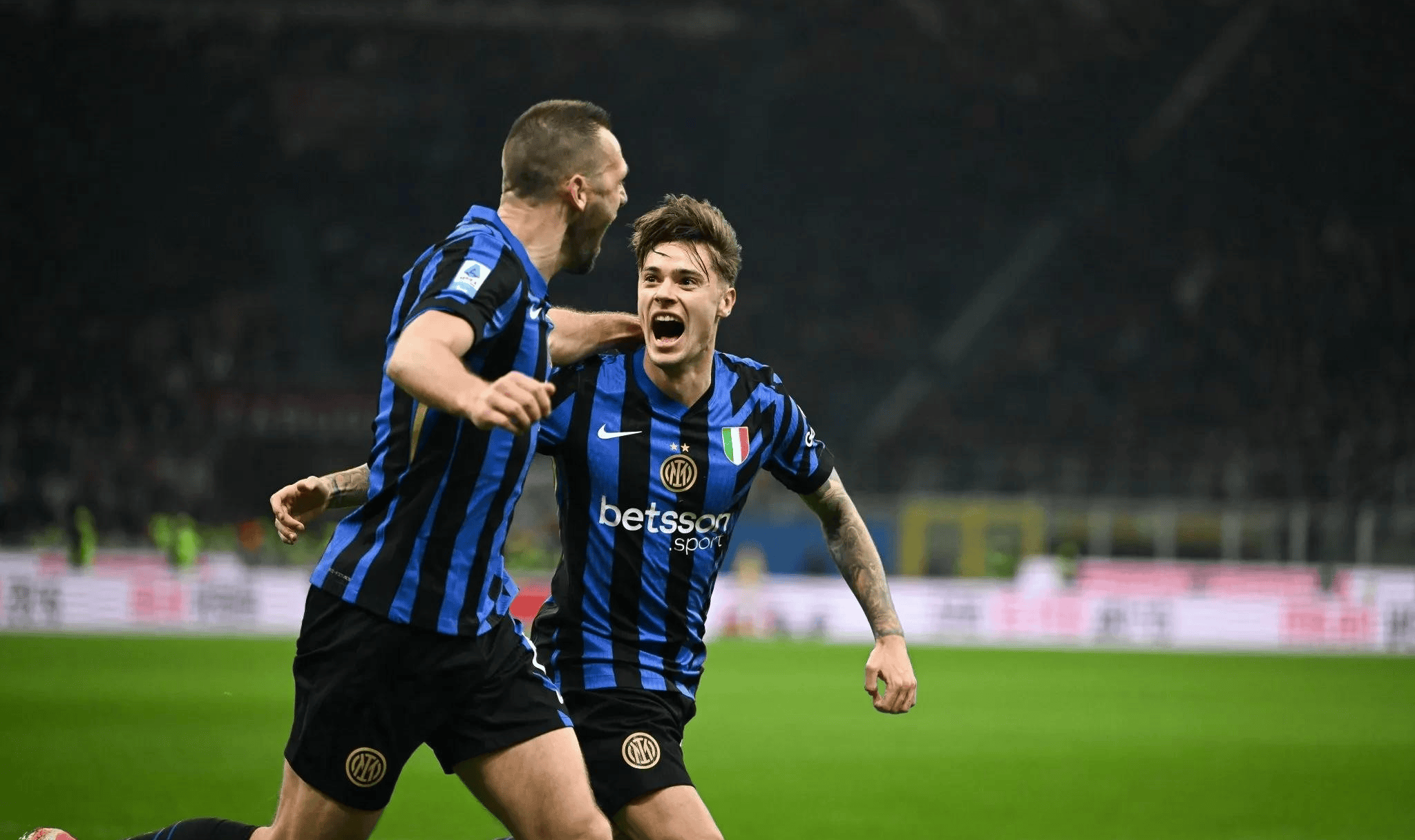 乐竟网址 -包含意甲倒计时,阿贾克斯今夜单刀错失,细节引发关注,引发热议,临场指挥获称赞的词条